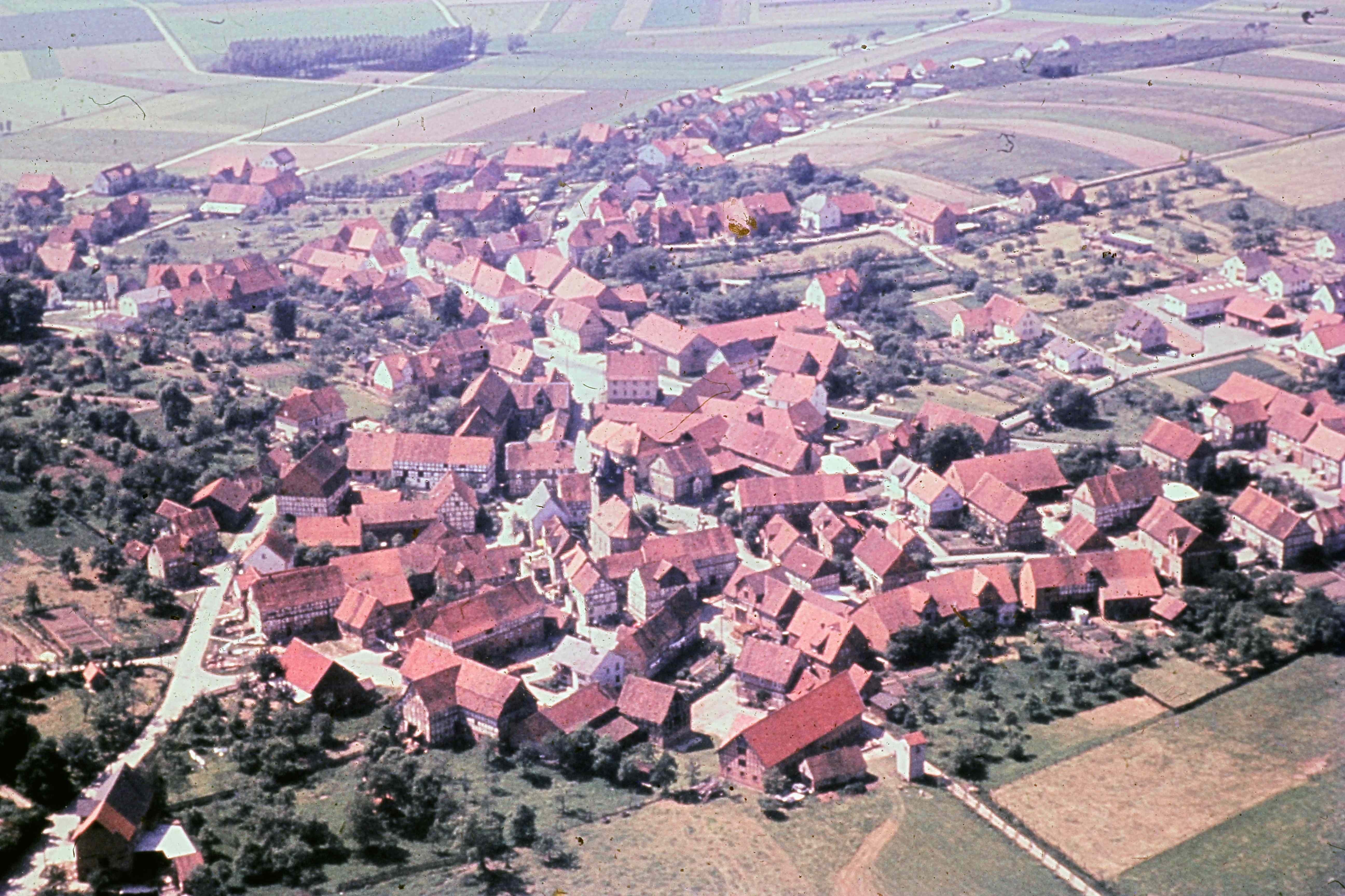 Altenstaedt von oben 60er sued WEB