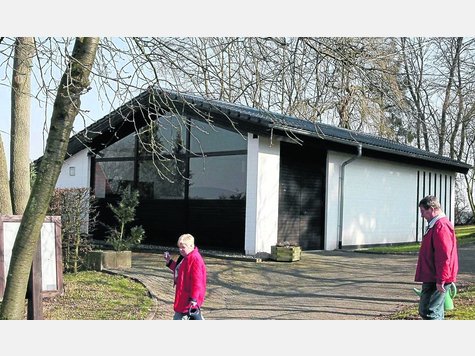 1968759228 465264728 344.9