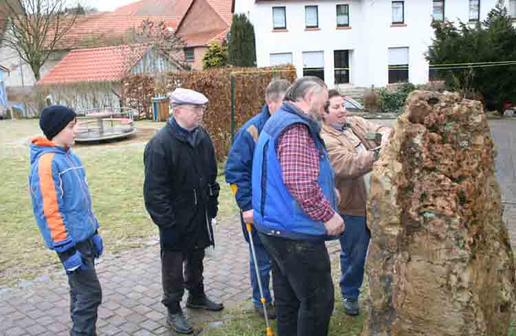 18 02 2006Gedenkstein 004NET