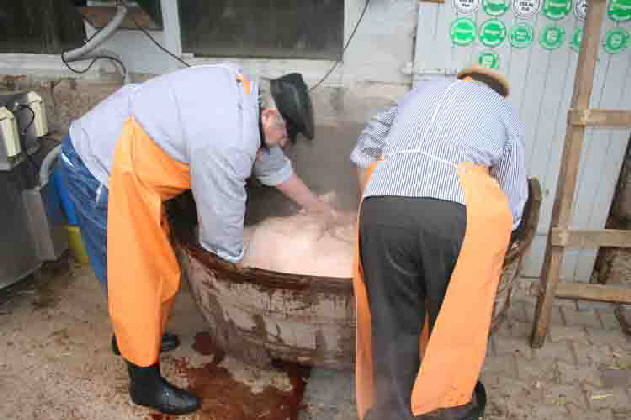 25 02 2006Schlachtefest 014